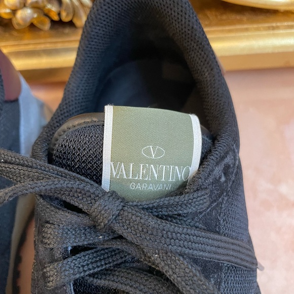 Men’s Valentino Rockrunner Sneakers - Picture 3 of 10